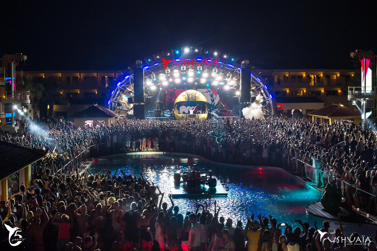 ushuaiaibiza tweet picture