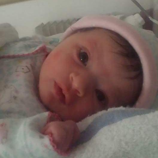 samcoulman's tweet photo. My beautiful niece, Laikley Willow entered the world in the early hours of this morning. So precious and beautiful! http://t.co/x1f3SHrHgV