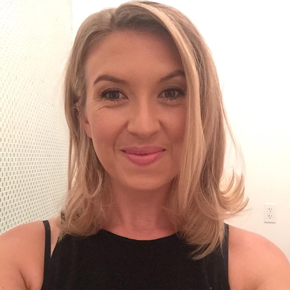 thetendencynyc's tweet photo. Thank @Sephora for the great #makeover and @DreamDryStyle for the beachy #hairdo. Psyched for #thisisthirty w/#elle. http://t.co/vjK9pN6zho