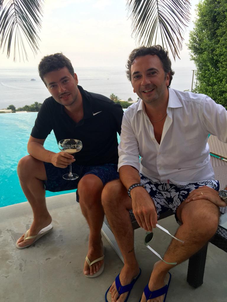 Tweetradun(ino) con <a href="/Giusva82/">Giusva Pulejo</a> at <a href="/hotelravesi/">HotelRavesi</a>