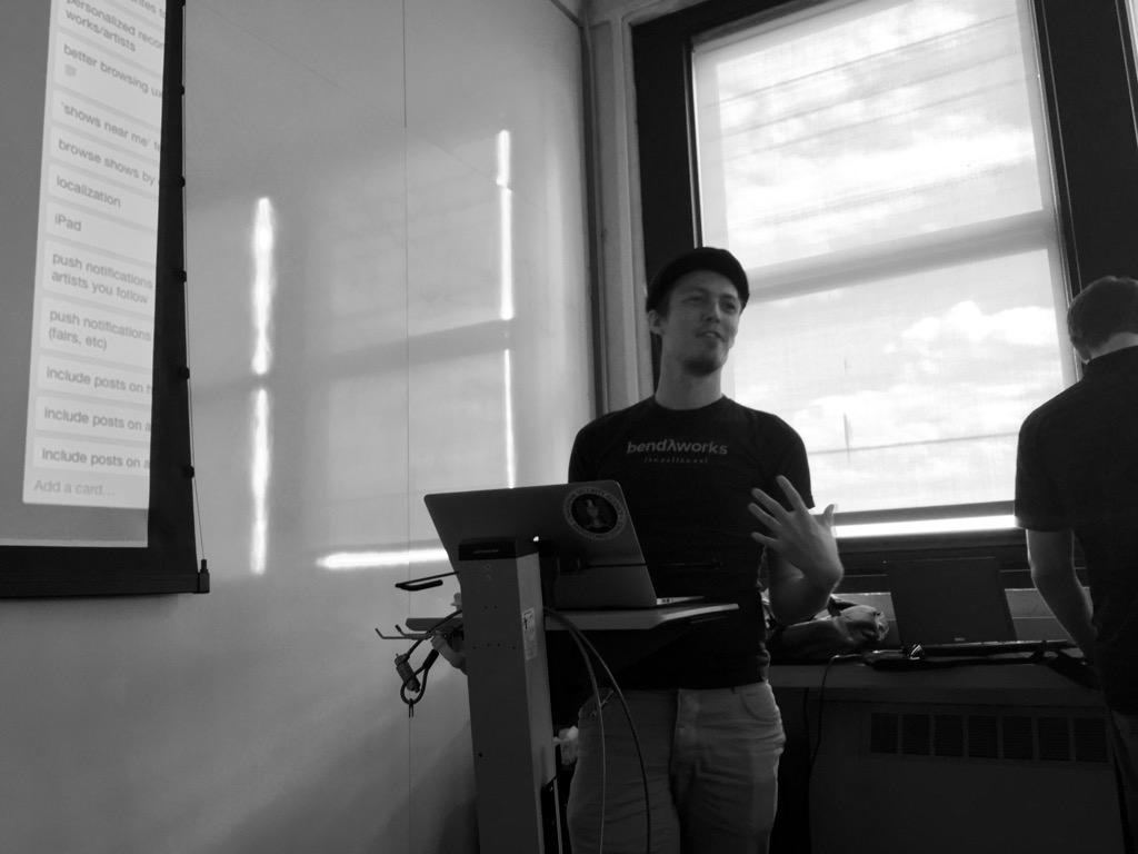 kaishajones's tweet image. It was so great having you spend the day with us @orta @accesscode22 @C4QNYC Thank you  #iOS #code #squad 🍫pods #OSS