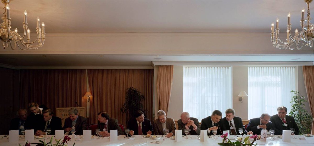 Lunch@the Belvédère, photographie de Luc Delahaye // #peinture #LaCène #inter-iconicité #DavosWorldEconomicForum