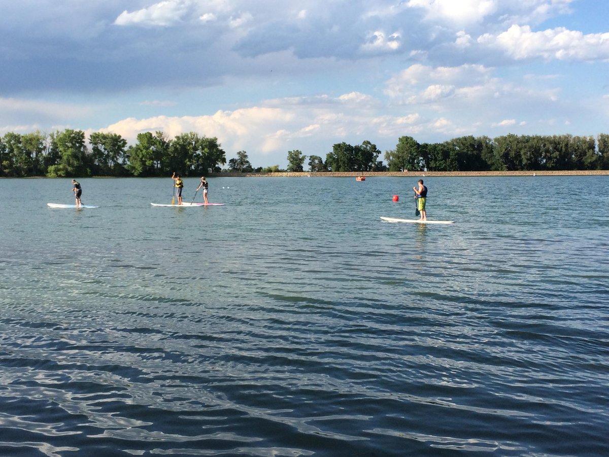 ArchshopDesign's tweet image. #AW Summer #BBQ was a success! You can never go wrong with #hotdogs, #brews and #laketime!