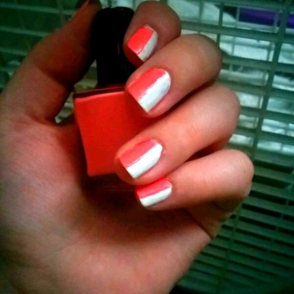 OwProAries's tweet photo. I can not live wothout my nail polish! i love doing my nails myself and do  #Can'tlivewithout https://t.co/QLgt6D8efM http://t.co/HPlcpUsbct