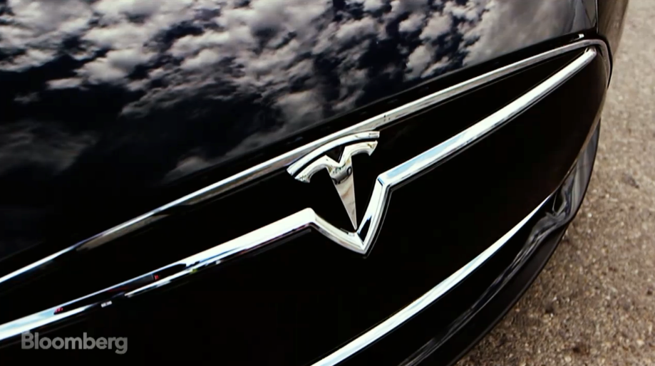 After 2 years, 2 hackers cracked the Tesla bloom.bg/1Mkhgdo