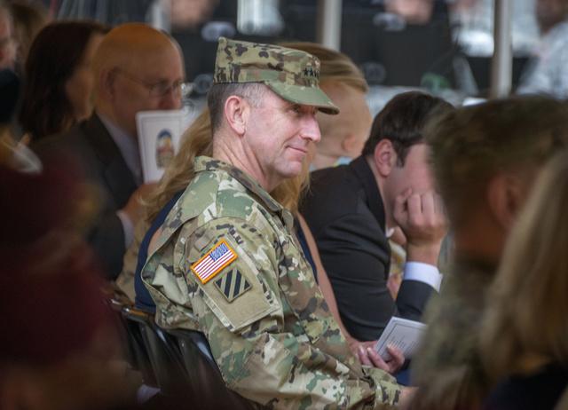 FORSCOM's tweet image. RT @fayobserver: &quot;@USArmy #ForcesCommand welcomes #USArmy Gen. Robert B. Abrams&quot; | photo.fayobserver.com/?ssid=4211&amp;amp;sid…