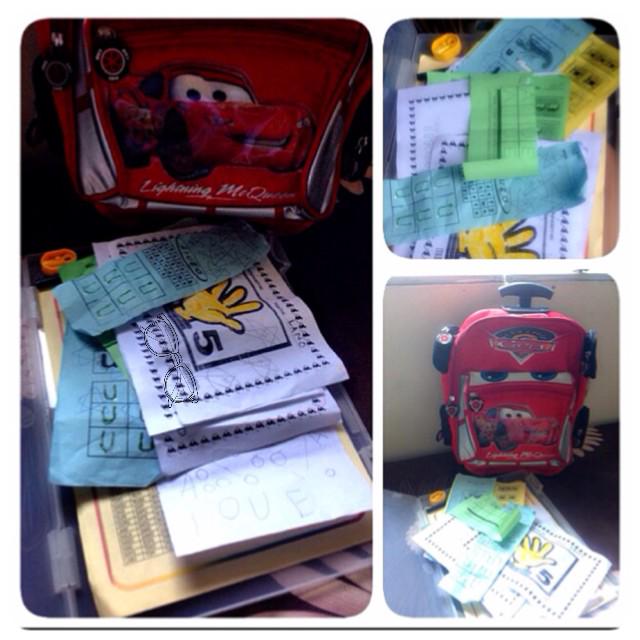 englaearllano's tweet photo. Stiap Hari PR nya bnyak🙈Menulis,Membaca,Mewarnai (3M)😂Tp sllu Smangat45#ciri2 anak Pinter GAK MALES&amp;Nanya Muluk dahh😂 http://t.co/ph4JIFRcee