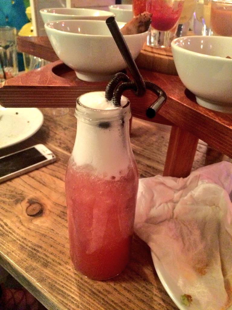 xChloexTaylorx's tweet photo. Lovely evening at @thetoyshopbar last night with @SiennaMX 🍹👭 http://t.co/Eqi1iZHdDO
