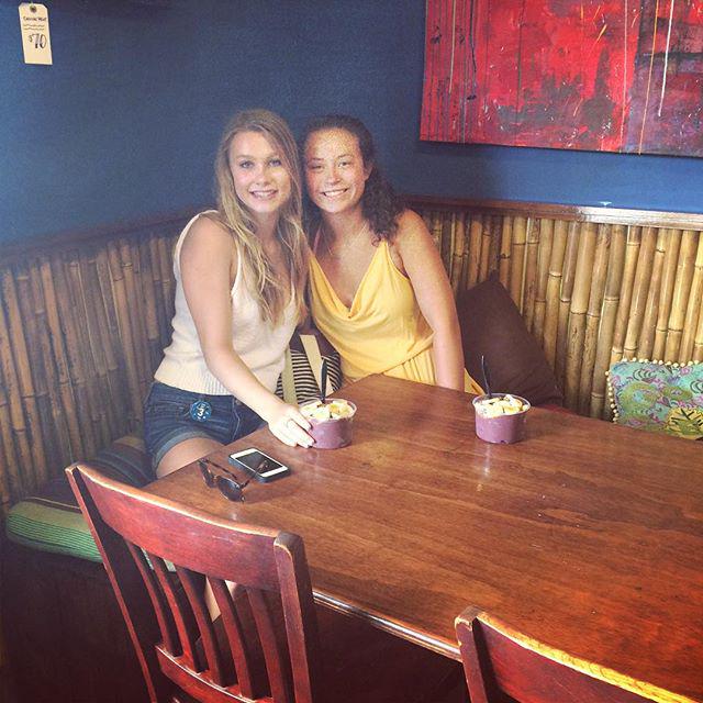Need a midday pick-me-up? Grab your best friend and come get some rio bowls! #capemay