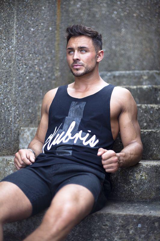 lost_rockstar's tweet photo. .@wearehubris vests, tees and shorts are LIVE! Don't miss this AWESOME NEW brand! SHOP > http://t.co/fwG5jrqkDv http://t.co/McbECSrPFm