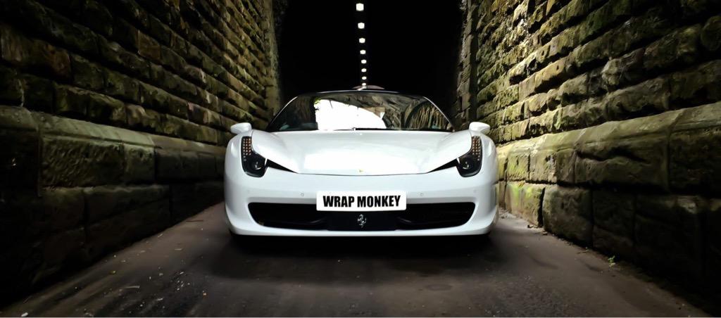 WrapMonkey's tweet photo. Ferrari 458 Italia 
Finished in Gloss White,
@3m 1080 black gloss roof 

#WrapMonkey http://t.co/Xp5ev7FKeR