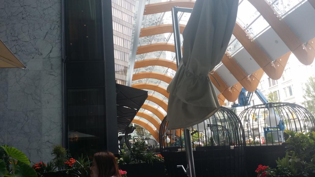 Before leaving Vancouver for good, I made it to see " Telus Gardens" completed!