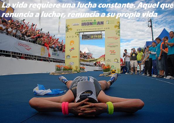 DxTivate's tweet photo. Aquel que renuncia a luchar, renuncia a su propia vida. http://t.co/txOdC8ubgp