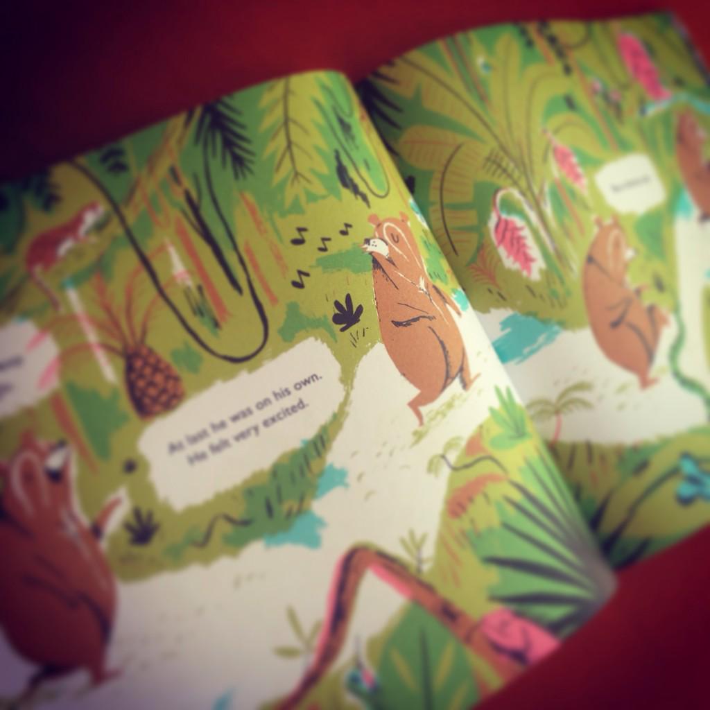 bookgiftblogger's tweet photo. Don't miss @njfrith's debut. His illustrative style translates perfectly across #picturebooks https://t.co/bLbWb7iLHR http://t.co/uqNWvaxNqV