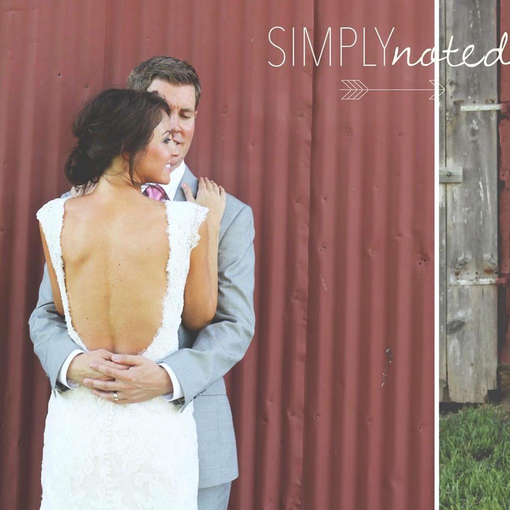 SimplyHallie's tweet image. Beautiful wedding at Riverwood Winery in Weston, MO!! #kcweddings #simplynoted #weddingphotography  #lifestyle