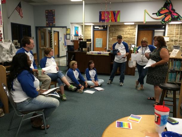 LizMeans1's tweet photo. Cheris Bass, BIST Consultant working with Belvidere Staff for 2015-16 Success! #gvrox #BVBobcats # csd4edu http://t.co/m2iIbKKhMt
