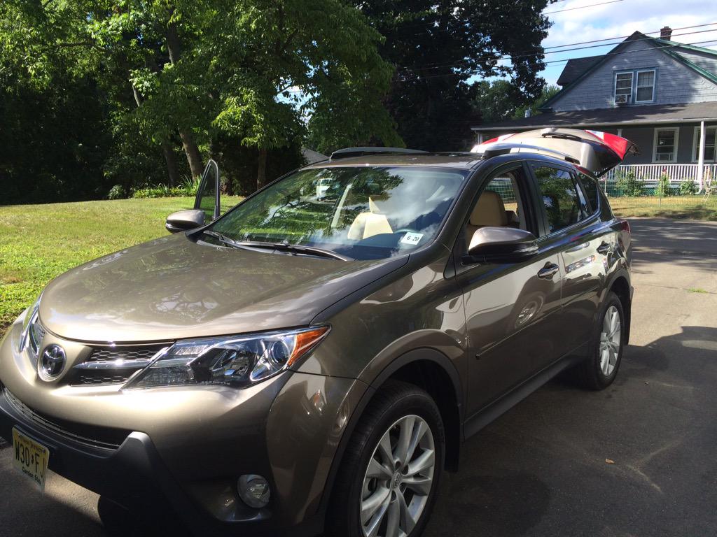 CrissyBeam's tweet image. Kicking off the week right &amp;amp; getting ready for school thanks to @Toyota #ToyotaGivesBack #LetsGoPlaces