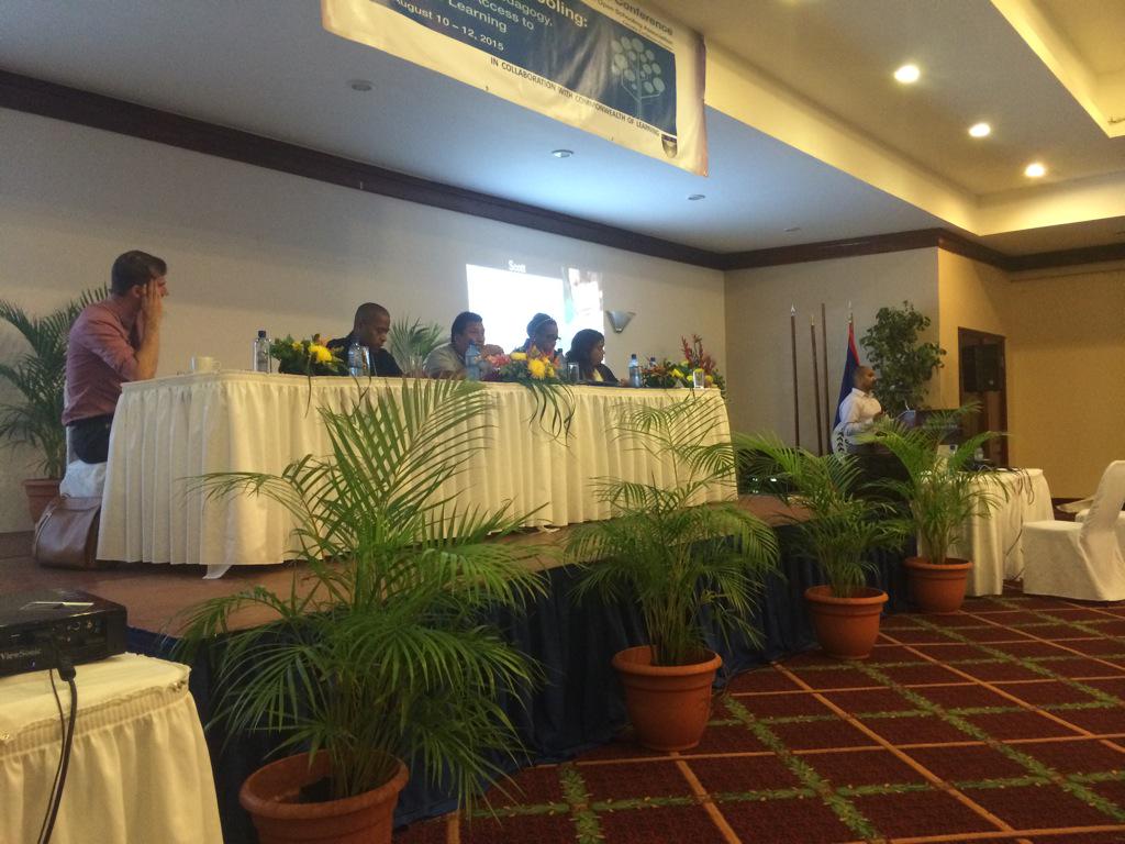 francesferreira's tweet photo. Great presentations on models of openschooling #innovativeschooling #comosa #belize http://t.co/1XAUUF7vdN