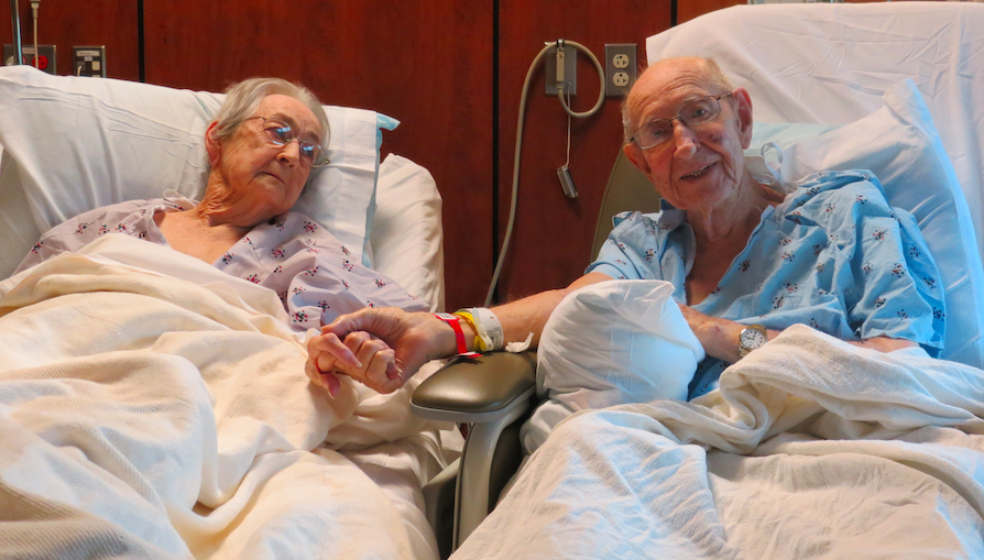 CBSNews tweet picture
