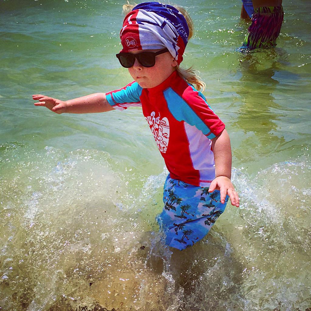 tracie_pittman's tweet photo. Coolest three year old ever!! @TheSamPittman http://t.co/2eblRVPYd9