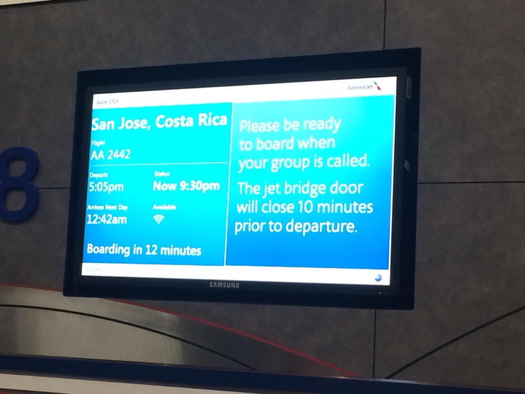 LuckyWorkingMom's tweet photo. 4.5 hr delay and 4 gate changes b/c @AmericanAir does not have a plane ready!!! Unacceptable!! http://t.co/cwhT7ejxuy