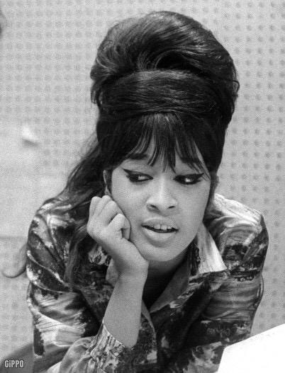Happy birthday Ronnie Spector ya wee darling. Such an iconic and gorgeous voice, see you in Glasgow in November 