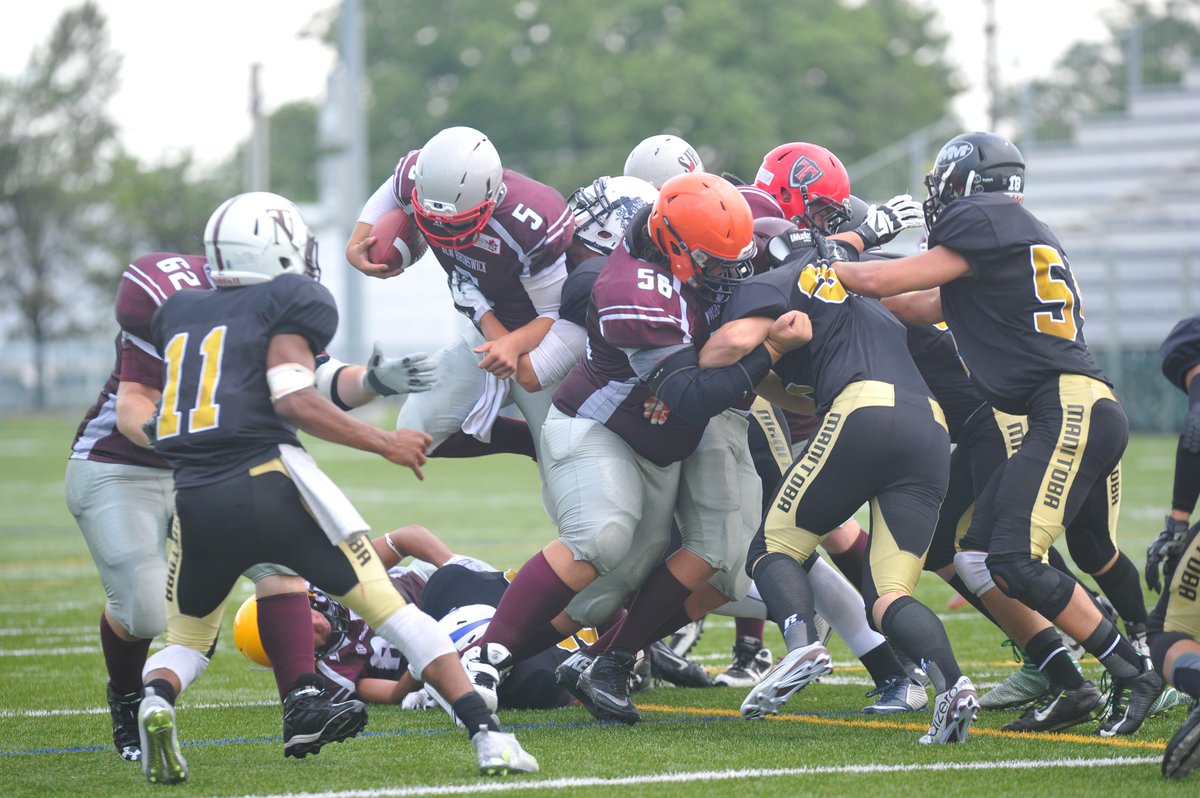 TheOriginalMsA's tweet photo. Overcome obstacles. Go the extra yard. @XenithFootball #2015FCC #nofear #no5sbiggestfan http://t.co/NXIUiqGxe1