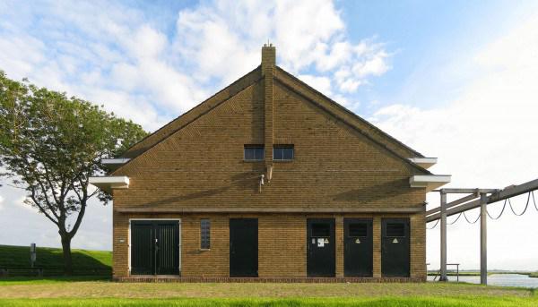 Erfgoedstem's tweet photo. Fries monumentaal gemaal hersteld http://t.co/5emVhXGqMi http://t.co/2hSoVTbwtQ