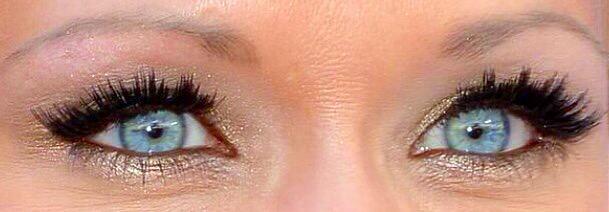 alwaysteamcb's tweet photo. "Those blue eyes of hers..." #eyeappreciation http://t.co/aHtzuQhkb4