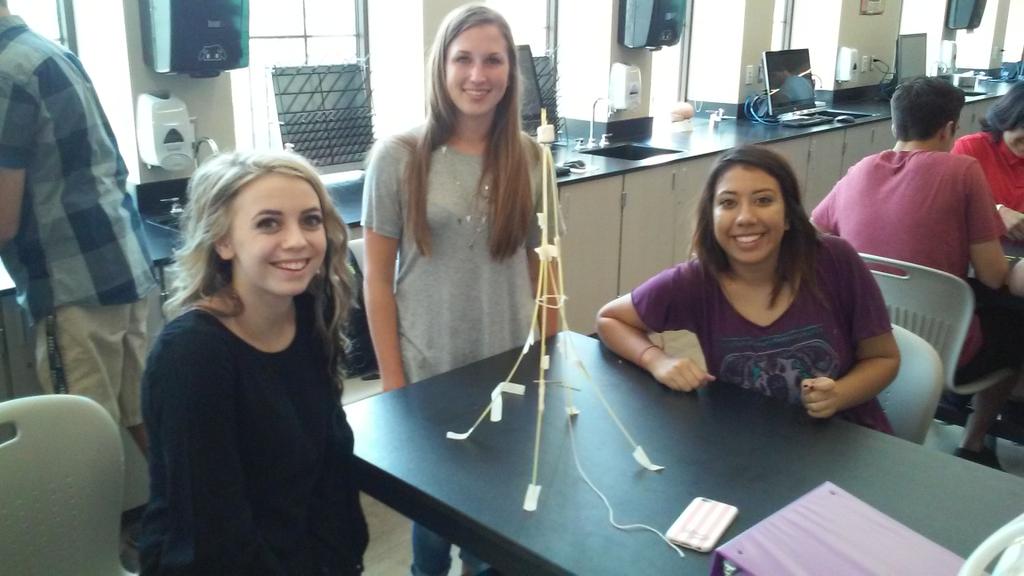 MET_Cybersecure's tweet photo. Students taken out of their comfort level to build a marshmallow #tower #PeoriaMET http://t.co/vIF00sboma