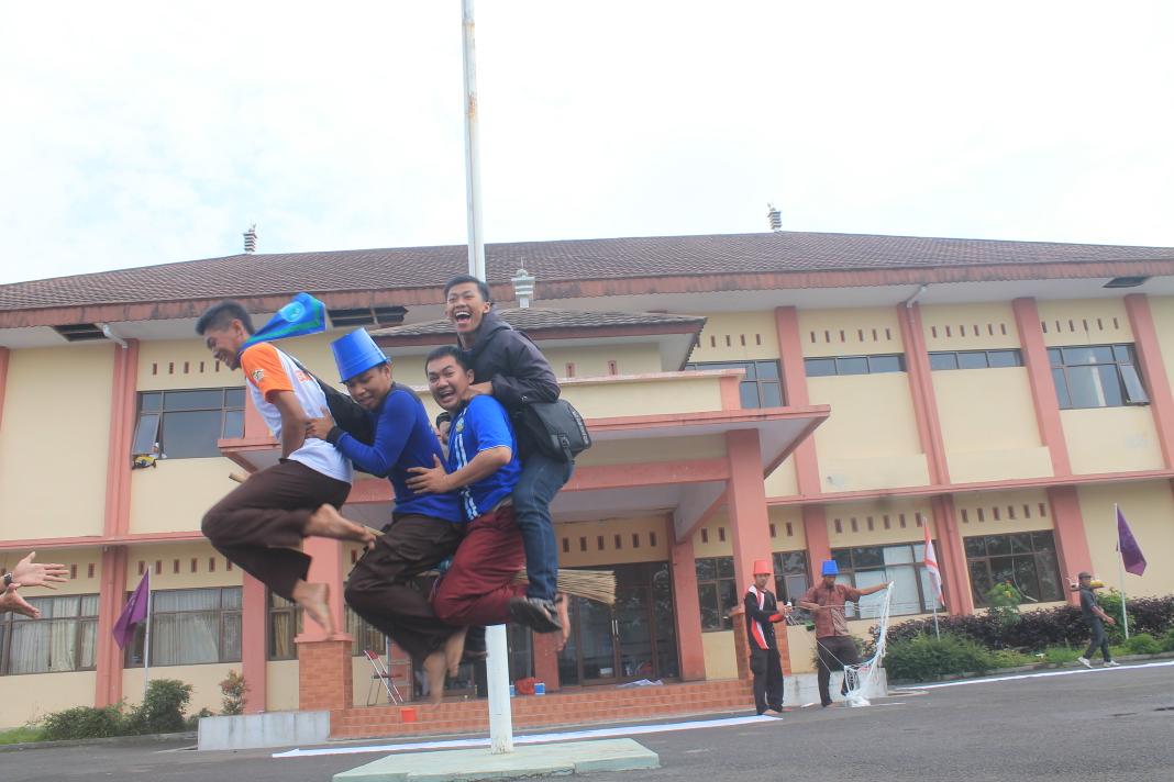 Kcerian Kami ktika berdinamika dlm sbuah kegiatan 😀 <a href="/kwarnas/">Joulette</a> <a href="/DK_Nasional/">DK of ETH</a> @pramuka_jabar @dkd_Jabar @pramuka_online