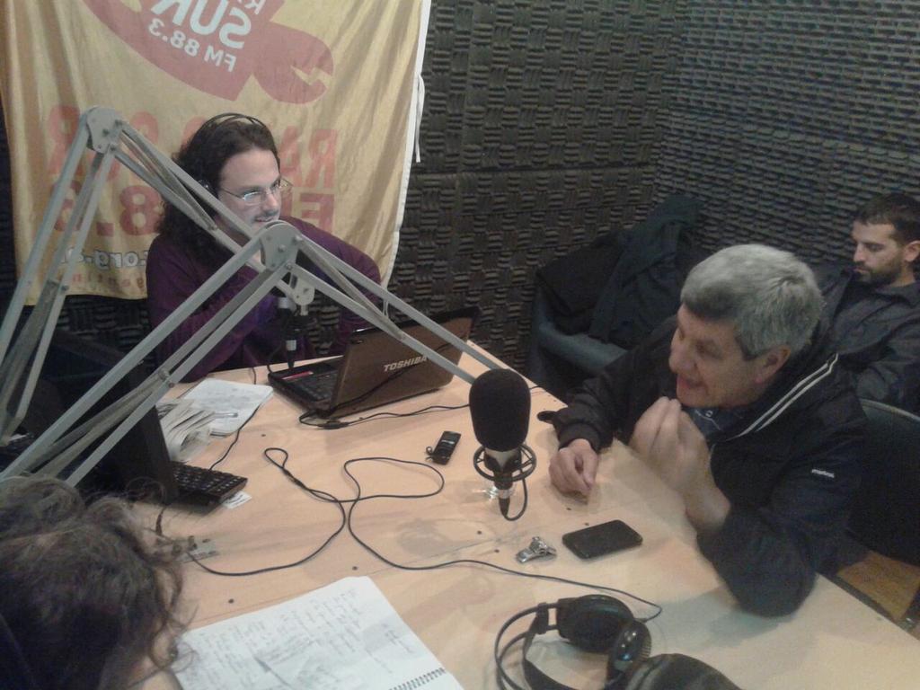victordegennaro's tweet photo. El Frente Popular nació para quedarse y en las mas de doce elecciones que nos esperan este año seremos protagonistas. http://t.co/VbeeOUs4mR