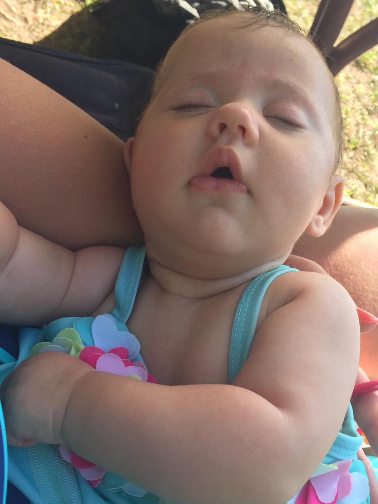 MeganAlmasi's tweet photo. Passed out at the water slides :) #gypsybaby #babykate http://t.co/RJ4AvC3hji
