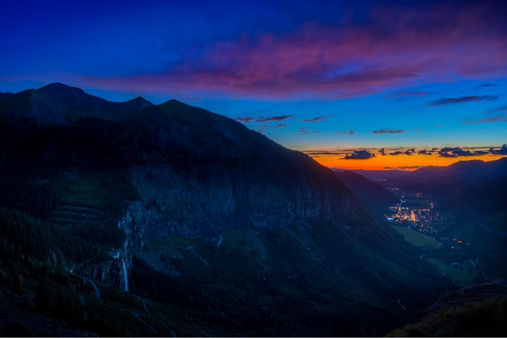 BelenNBCLA's tweet image. A stunning shot of #Colorado 's tallest waterfall (Bridal Veil) and @Telluride. @9NEWS #9wx 📷 Ryan Bonneau