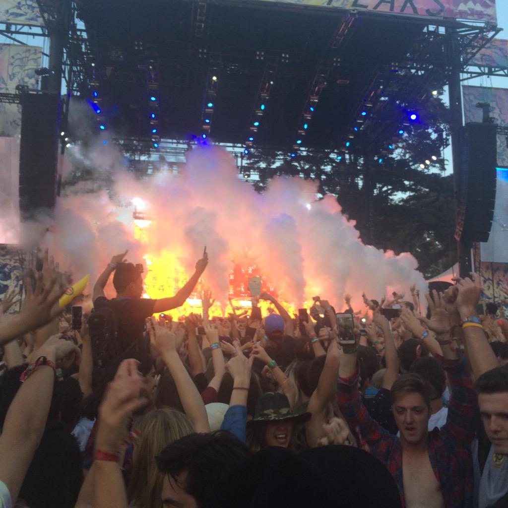 annabelcowen's tweet photo. absolute best way to end summer๐๐ซ #OSL2015 http://t.co/UkRQ7gUSSc