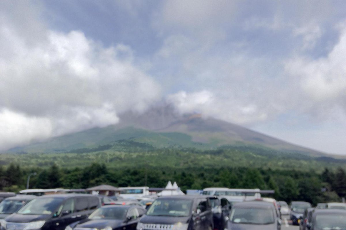 15年8月の富士山現地調査とブラタモリ取材対応 Togetter 15年8月の富士山現地調査とブラタモリ取材対応 Togetter