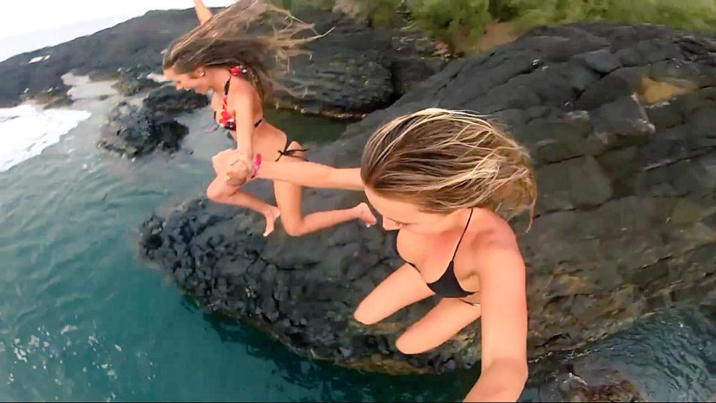 GoProGoals's tweet image. Cliff Jumping!!