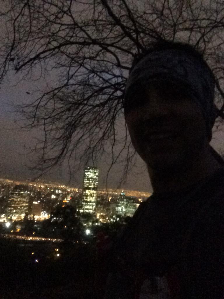 corremos's tweet photo. Muy buen entreno #postpega Y tu? Aprovechas de irte del trabajo a la casa corriendo? #ahorrateelmetro http://t.co/FIxANOEdBc