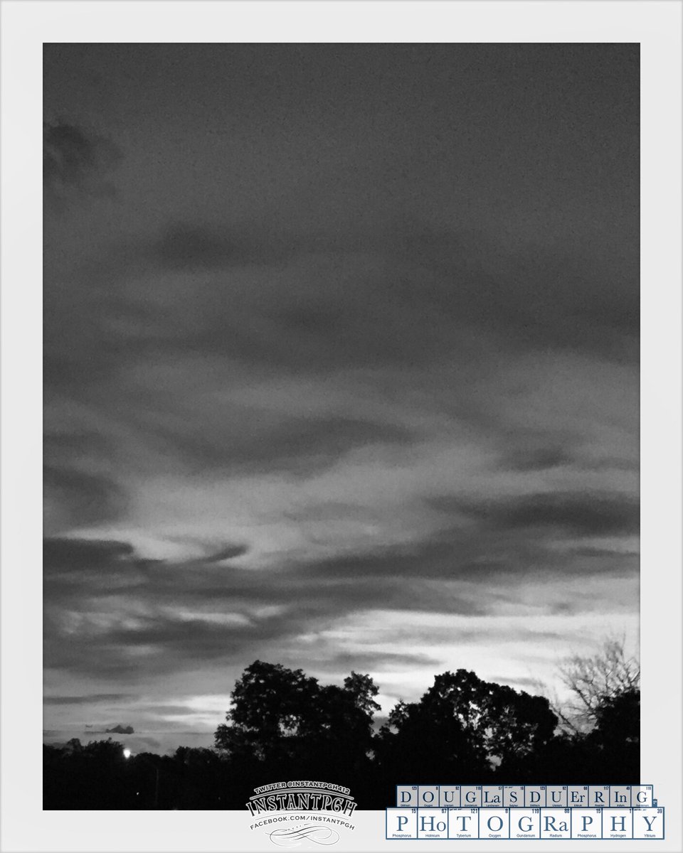 InstantPgh412's tweet photo. Sunset. Fujifilm fp3000B Kodak masterview 4x5 #film #Pittsburgh @vstpgh @Kodak #Kodak @Polaroid back http://t.co/svtMFkGHw5