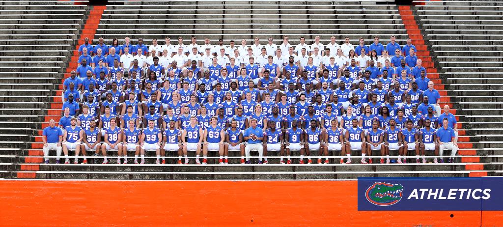 GatorsFB's tweet photo. #SquadGoals http://t.co/5OJRbYEabl
