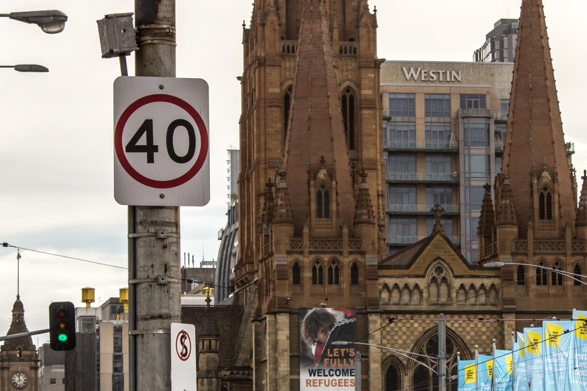 abcmelbourne's tweet image. Permanent 40kph zones in Melbourne CBD not credible, RACV says abc.net.au/news/2015-08-1… As heard with #RedSymons