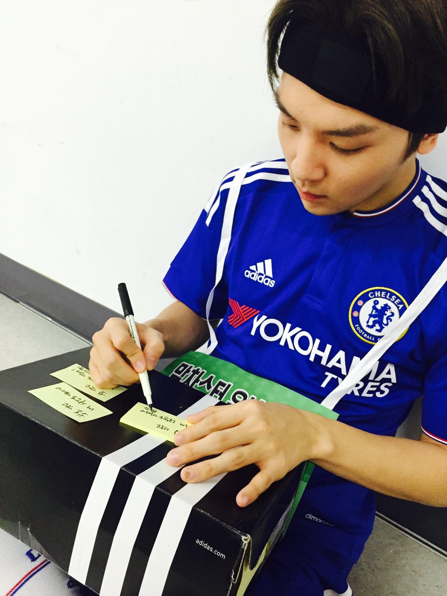 오늘 아육대 친필 멘트써서 역조공한 아이돌ㅜㅜㅜㅜㅜㅜㅜㅜㅜ .jpg | 인스티즈