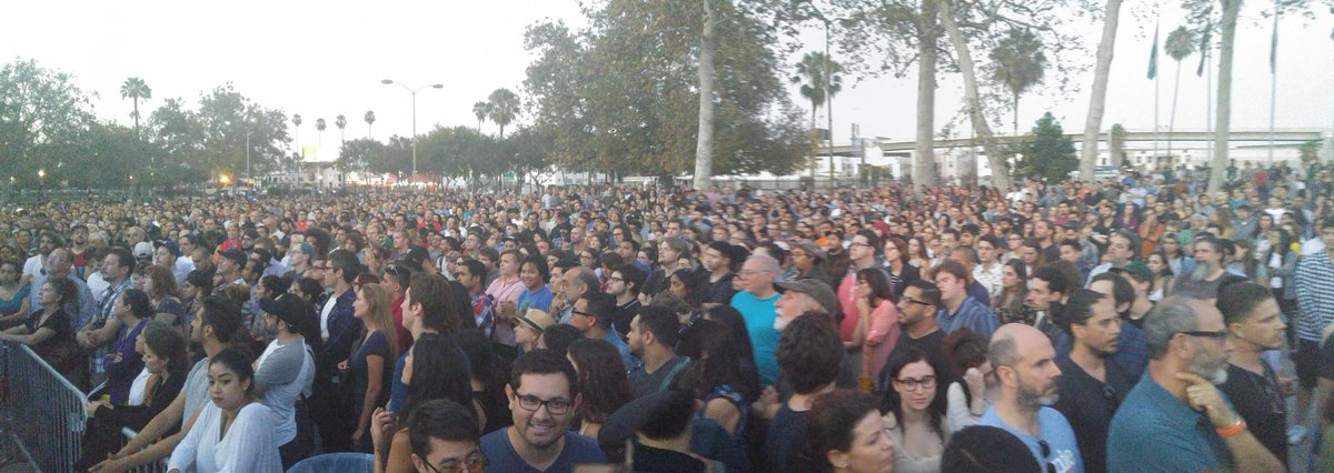 Apologies to the large crowds who couldn't fit indoors at tonight's rally. We’re gonna have to get bigger venues!