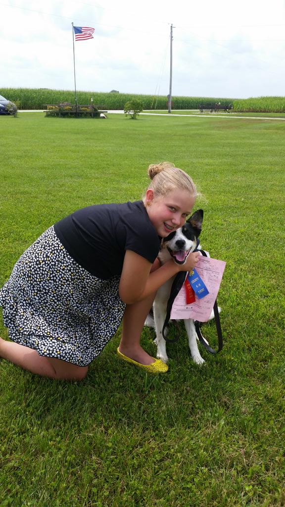 cbash95's tweet photo. @cesarmillan my daughter with Daisy after there first 4-H dog obedience show! http://t.co/dxmHaYIJeo