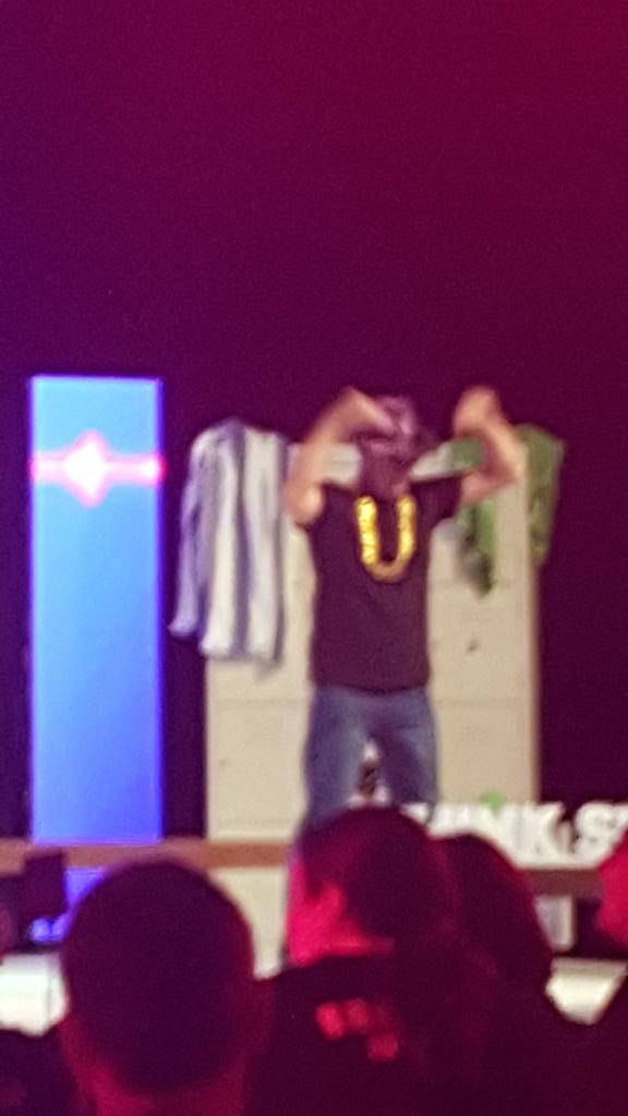 HassenDaniel's tweet photo. Ummm our chairman is an awesome hipster @vitachief #vitacon15 http://t.co/XlwpnD2vCQ