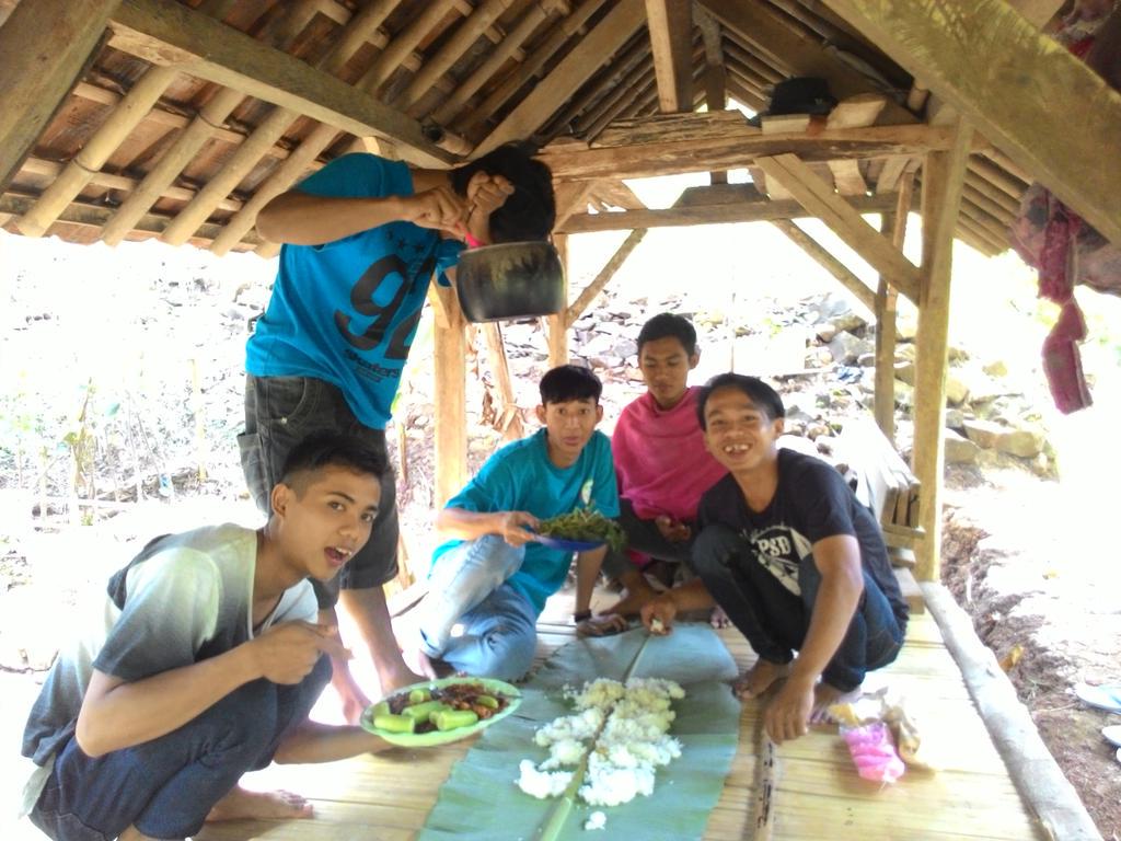 IAndrian2015 tweet picture