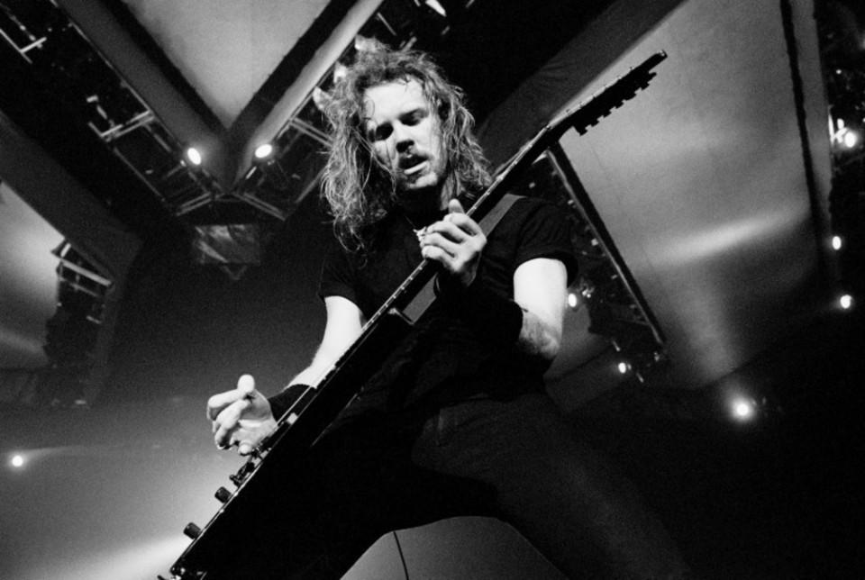 Metallica flac. James Hetfield. Хэтфилд 1992. Клифф Бертон. James Hetfield nothing else matters.