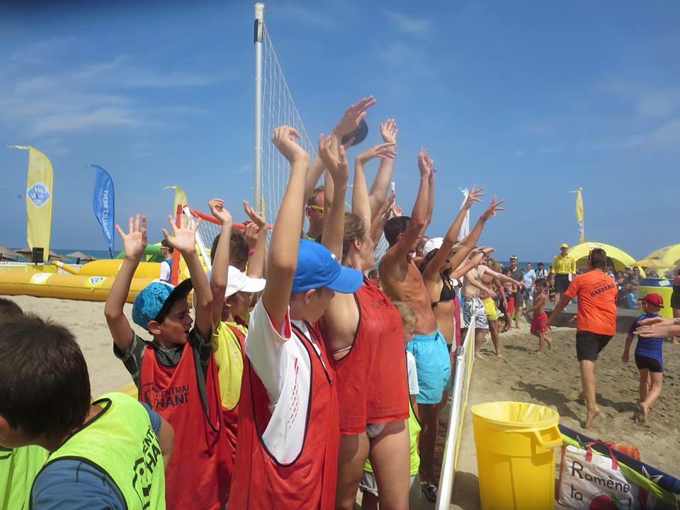 De 13h30 à 18h30 nous vous accueillerons sur la Plage Centrale de <a href="/Valras_Plage/">Valras Plage</a> pour l'<a href="/EteFDJ/">TourneeOlaFDJ</a> #TournéeFDJ