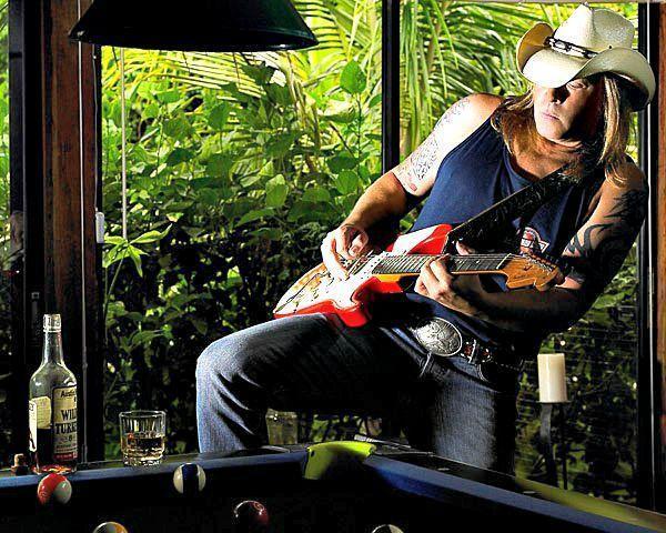 VeeLef's tweet image. “@ForrtLauderdale: David Shelley, Fort Lauderdale blues guitarist, dies rightrelevance.com/search/article… http://t.co/c9JvIkVyyN”Sad day :-(