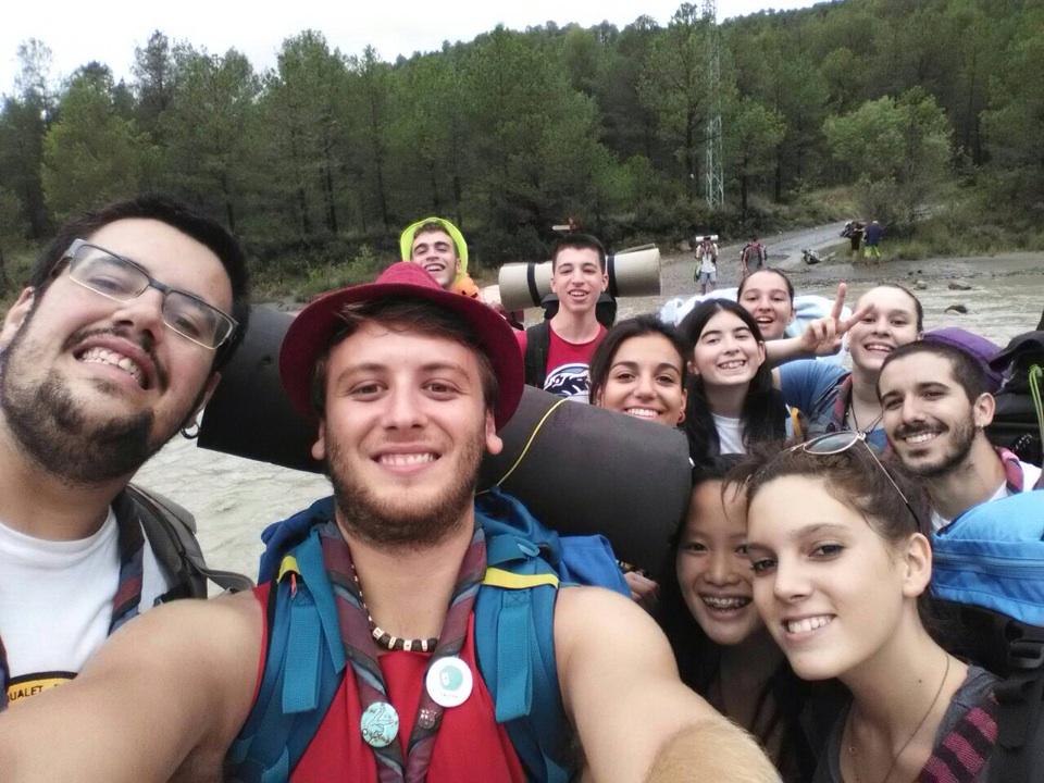 Eiii que ja fa 3 dies que tenim els pioners per Griebal!! #socdecau #femescoltisme #campaments <a href="/EscoltesCat/">Escoltes Catalans</a>